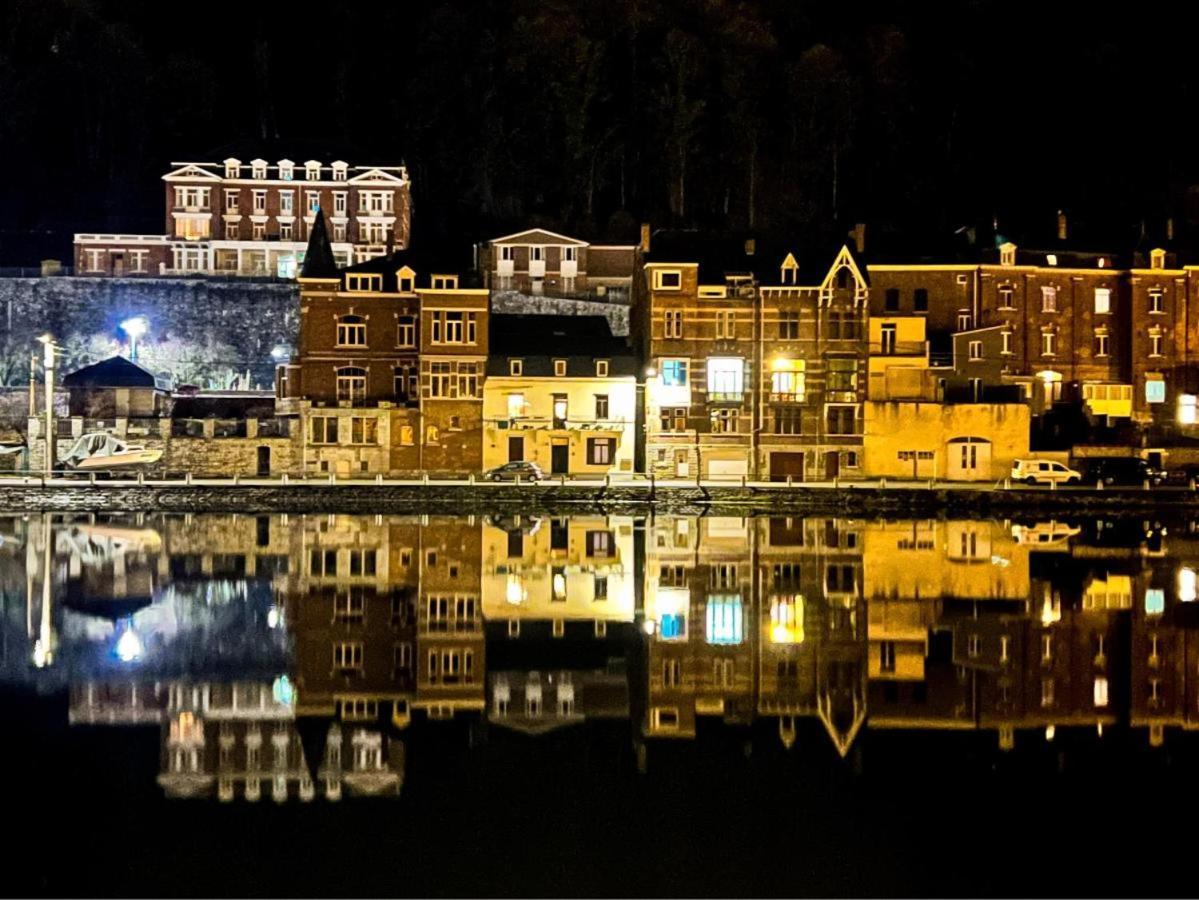 Au Pied De L'Abbaye De Leffe Hotel ดีน็อง ภายนอก รูปภาพ